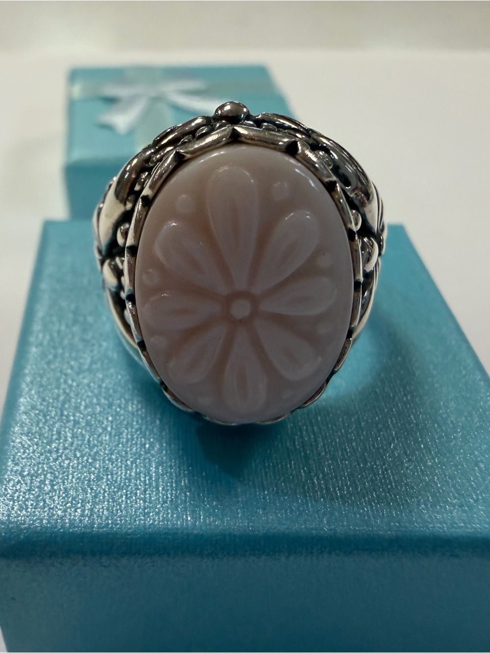 Carolyn Pollack Relios Sterling Silver Ring with Pale Pink Carved Flower Size 8